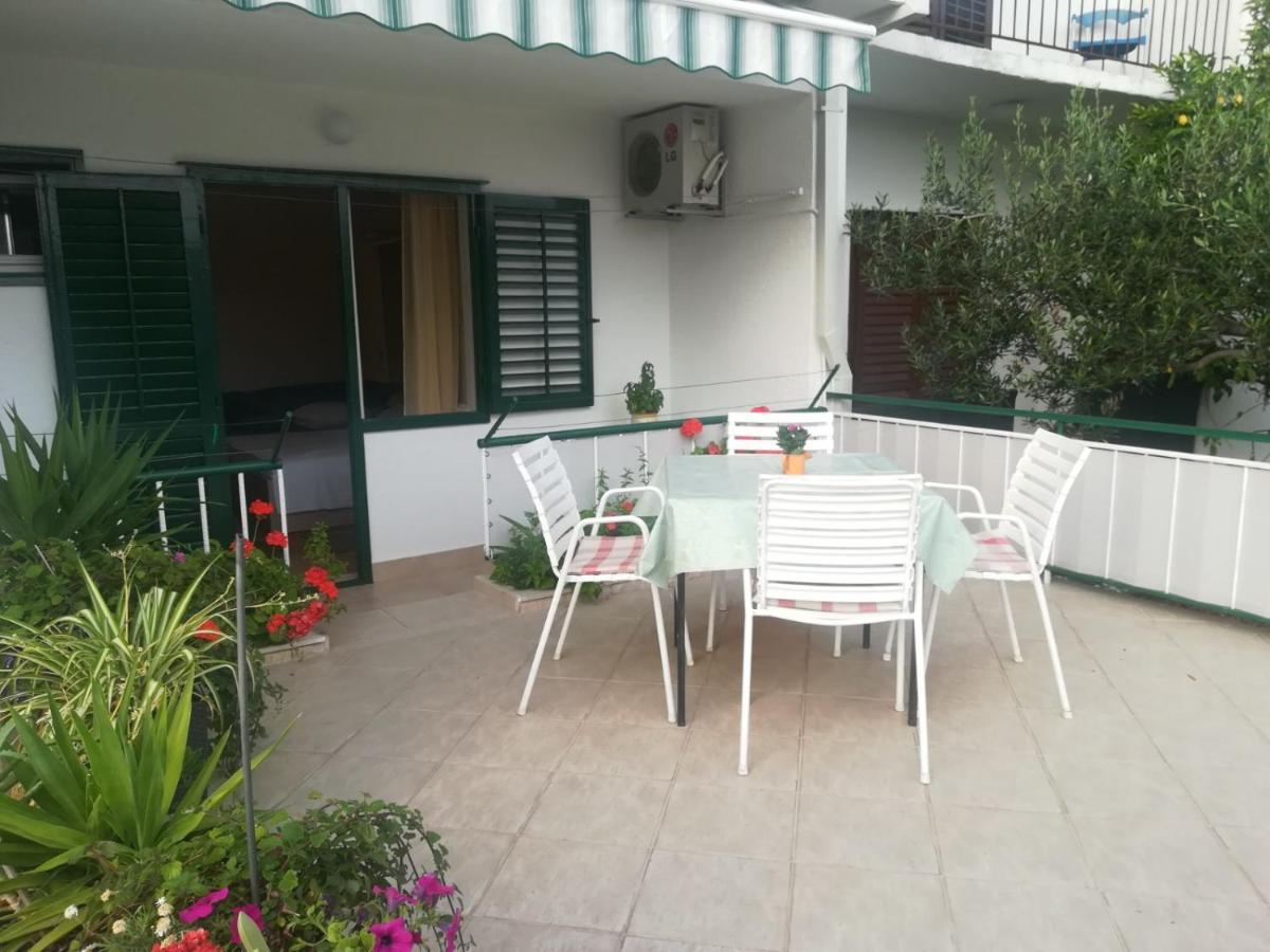 Apartman Dese 2+1 Tučepi Εξωτερικό φωτογραφία