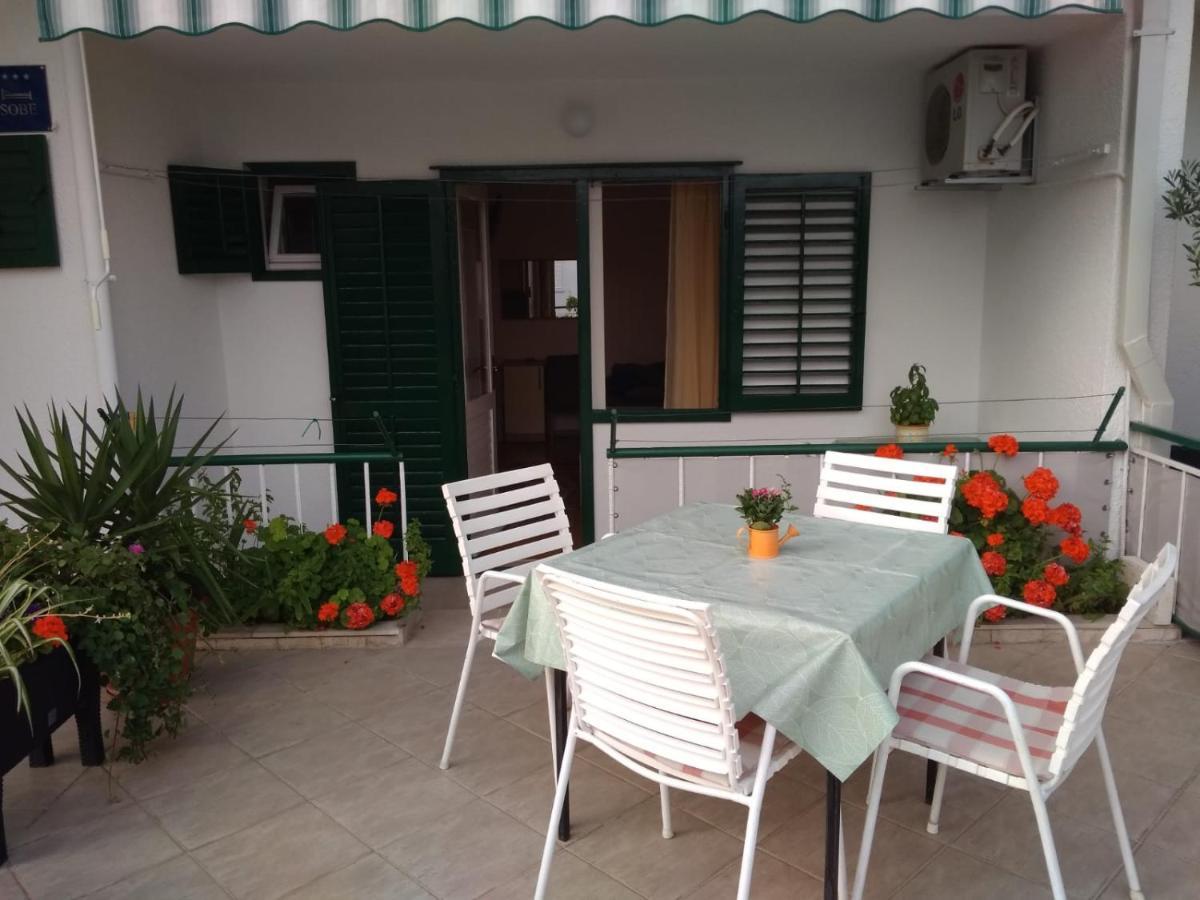 Apartman Dese 2+1 Tučepi Εξωτερικό φωτογραφία